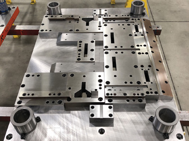 Buyer and engineer FAQ support for manufacturing review